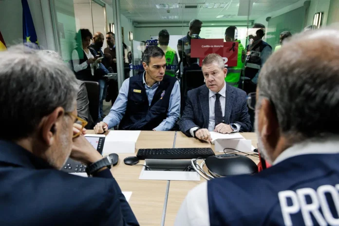 La emergencia baja a nivel 1 y Page admite que los fallecidos aumentarán con restos por identificar