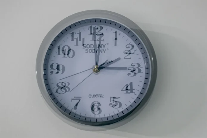 La madrugada del sábado al domingo 25 de octubre se retrasarán los relojes para volver al horario de invierno