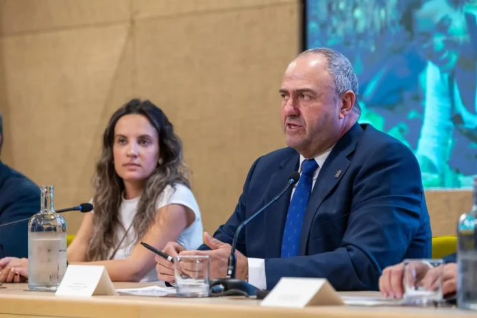 Lizán advierte sobre efectos en agricultura de posible Gobierno de derechas y reivindica el compromiso de C-LM