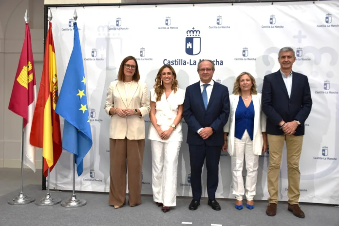 Lola Higuera toma posesión como nueva directora gerente de la Agencia de Transformación Digital y María Asunción Cañada asume la Dirección General