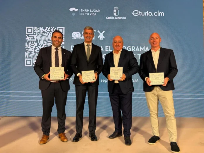 Los cuatro Municipios Turísticos de la provincia de Toledo recogen su placa en el II Foro Regional de Turismo celebrado en Sigüenza
