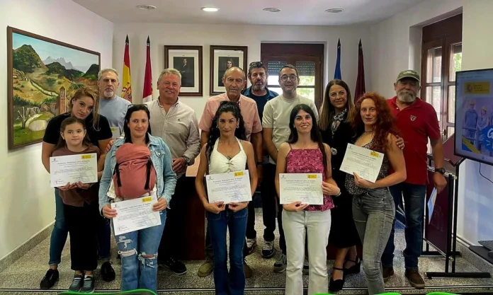 Merino clausura ‘Riópar rehabilita para el emprendimiento’, Taller Plus que ha servido para convertir dos antiguas viviendas municipales en un vivero de empresas