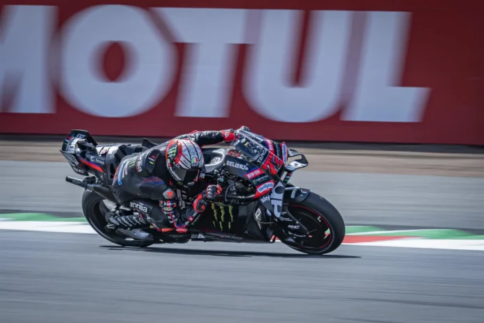 Motociclismo/GP G.Bretaña.- (Crónica) Bezzecchi pulveriza el récord de Silverstone y domina el viernes tras su lesión