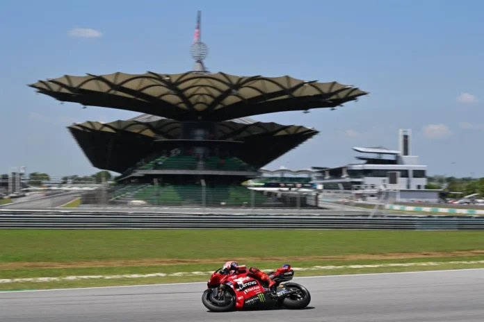Motociclismo.- MotoGP confirma las fechas de los test de pretemporada en 2027 en Sepang y Buriram