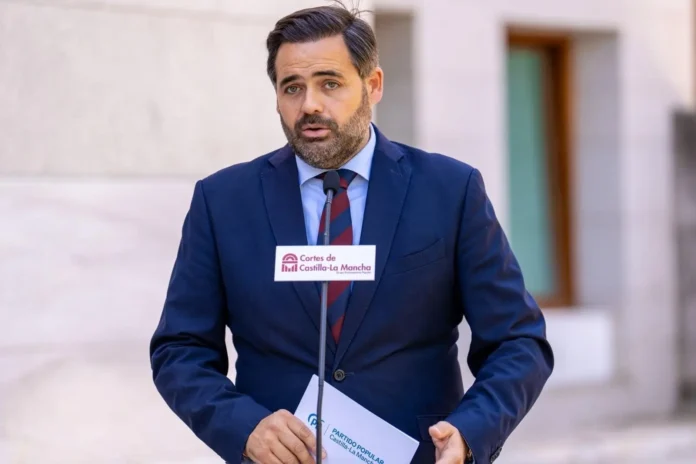 Núñez (PP): "Todos tenemos que estar unidos al servicio de la emergencia"