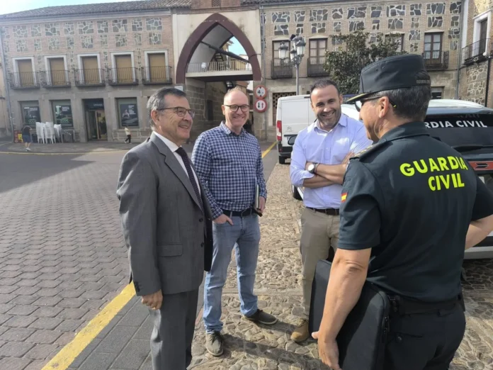 Oropesa disminuye su índice de delincuencia respecto al año pasado y subdelegado traslada tranquilidad a vecinos