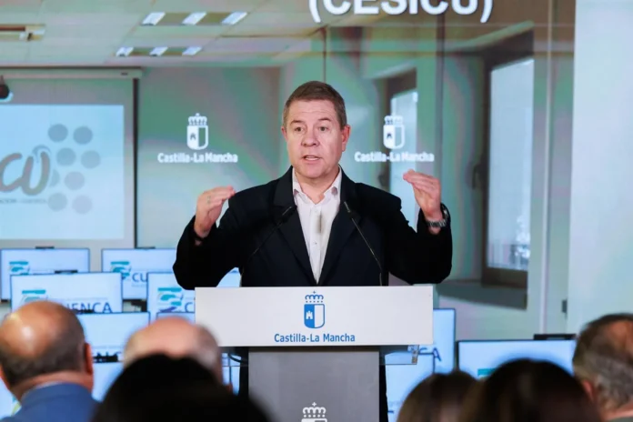Page afea a Díaz por presionar a su propio Gobierno pero cree que no habrá ruptura si no se validan decretos de vivienda