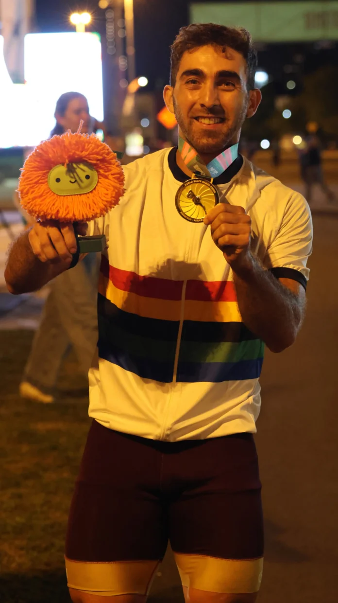 Patinaje.- Chevi Guzmán logra el oro en la vuelta esprint en una jornada con cuatro medallas españolas en Asunción