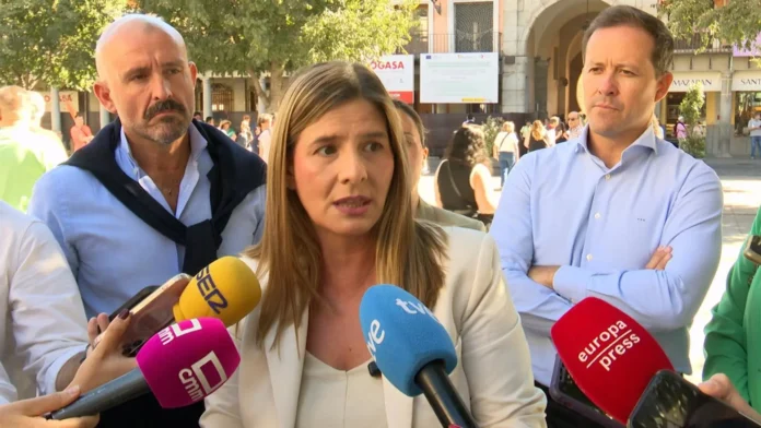 PP afea a Junta que separe su rechazo a la financiación del voto de los diputados de PSOE: "A qué está esperando Page"
