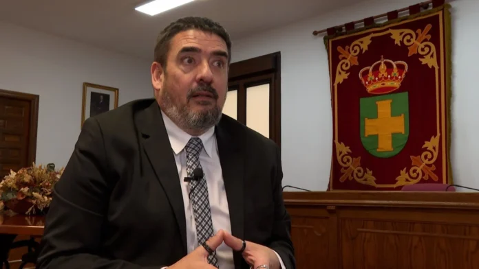 PSOE acusa a Gregorio de convertir la FEMP en un "instrumento del PP" y le exige rectificar la convocatoria sobre Ceuta