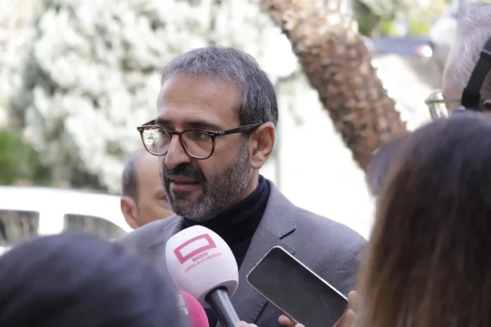 PSOE C-LM confirma cordialidad con IU tras el pacto de listas al Senado en el que no han tenido margen de decisión