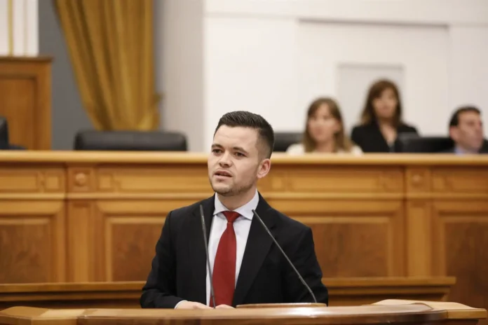 PSOE insta a Núñez plantarse ante Feijóo y decirle que "ya está bien de expoliar el agua a Castilla-La Mancha"