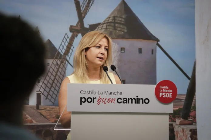PSOE no ve "imposible" aprobar el decreto de vivienda este martes y dice que la protesta de Sol es "la voz de la gente"