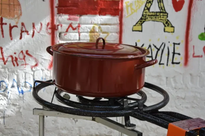 Quintanar de la Orden celebra el I Concurso Gastronómico de Paellas con la participación de doce grupos