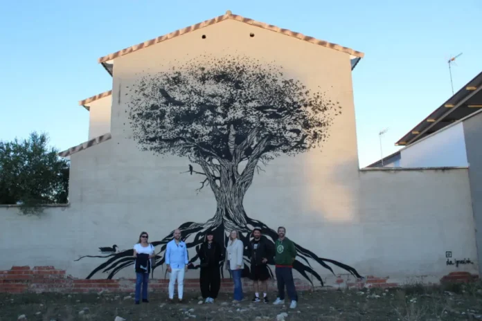 Quintanar de la Orden se llena de luz y color con la IX Exhibición de Graffiti y Arte Urbano