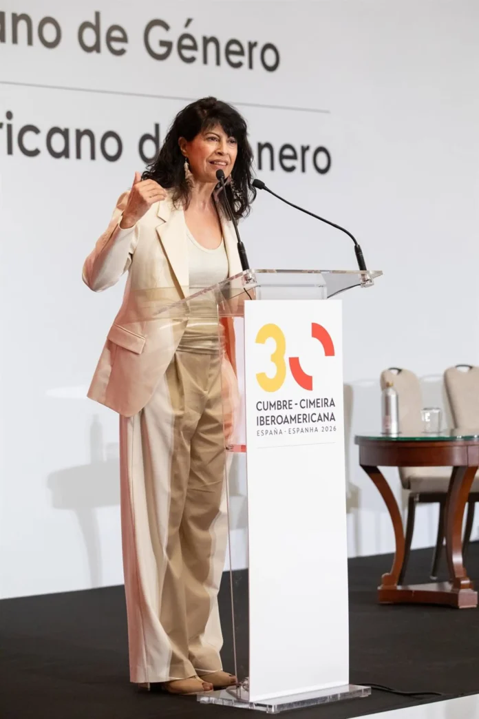 Redondo avisa que la igualdad "está en una encrucijada" y pide que sea "transversal" en agenda internacional