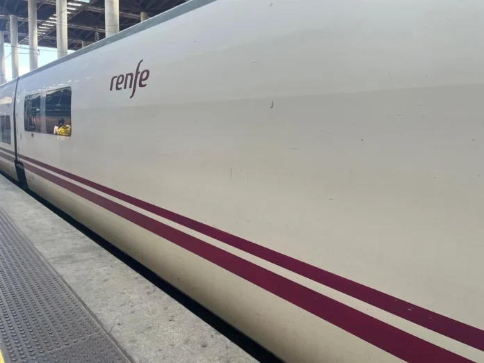 Renfe habla de "accidente ferroviario" en Urda y Adif confirma que hay implicados tren de Renfe y otro de Iryo