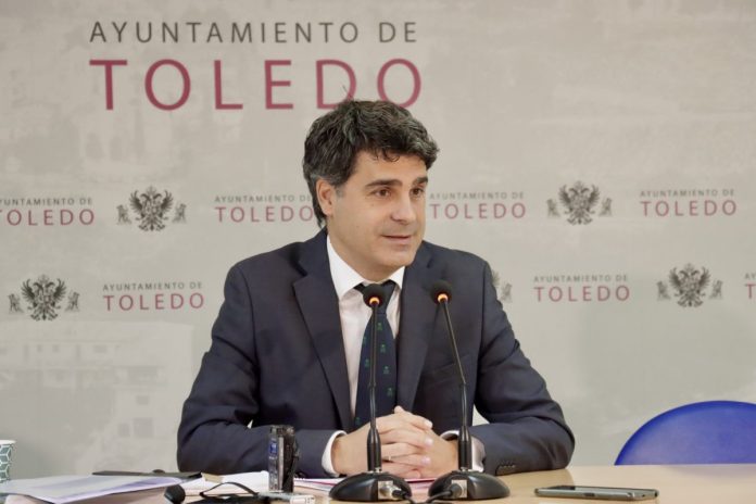 Juan José Alcalde en rueda de prensa