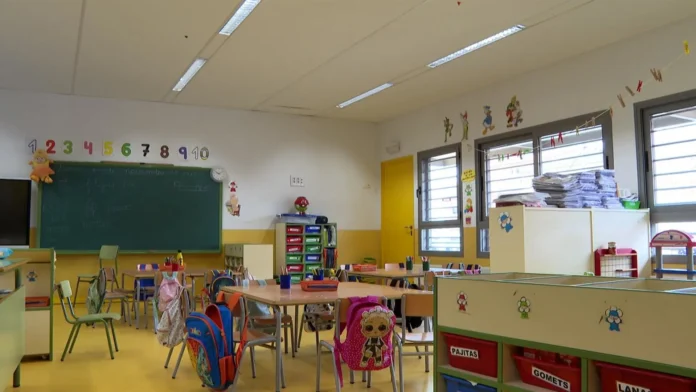 STE-CLM inicia el curso reclamando "más inversión educativa" y contempla movilizaciones en Castilla-La Mancha