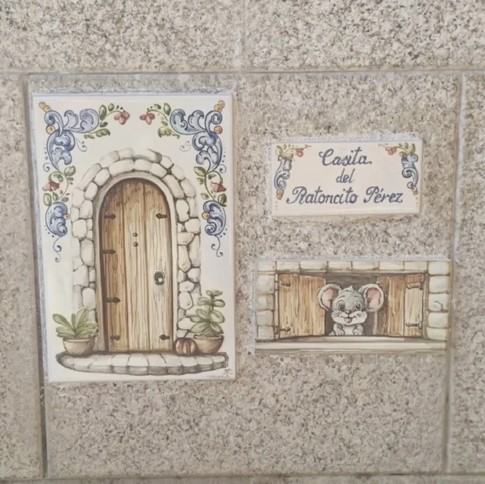 Talavera estrena Casita del Ratoncito Pérez y reta a los más pequeños a encontrarla en el corazón de la ciudad