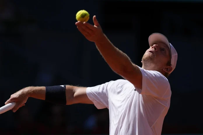 Tenis.- Alejandro Davidovich alcanza las semifinales en Chengdú