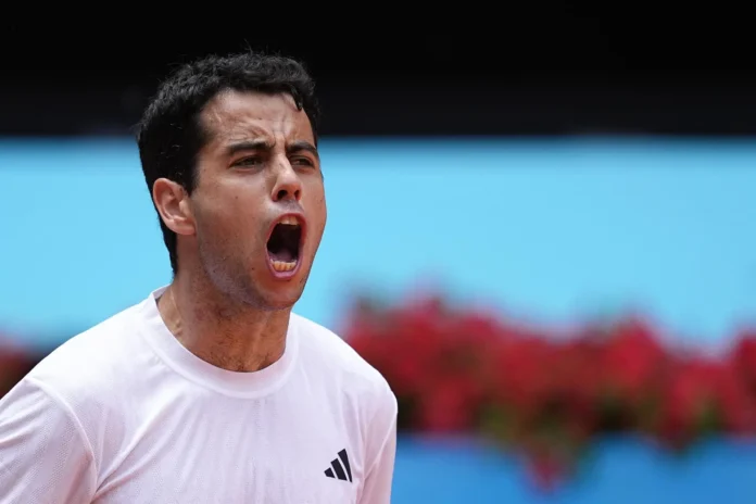 Tenis.- El español Jaume Munar arrasa a Jaime Faria y se mete en los cuartos de final del torneo de Tokio