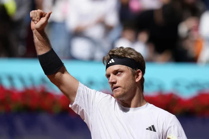 Tenis.- El tenista español Alejandro Davidovich conquista en Chengdú su segundo título del año y de su carrera