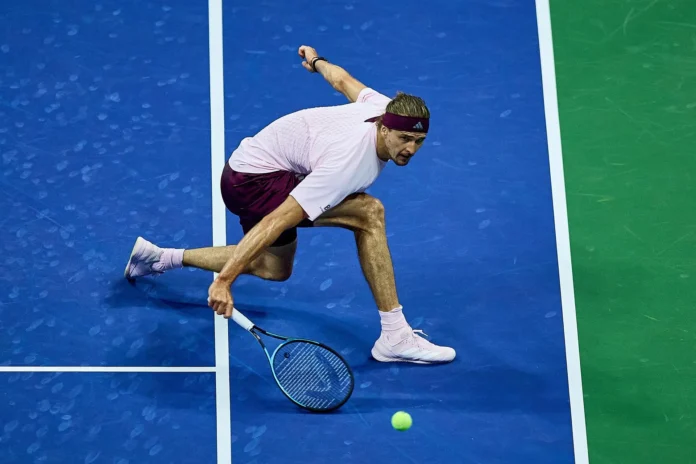 Tenis/US Open.- El alemán Zverev se mete en cuartos del US Open tras ganar al italiano Darderi