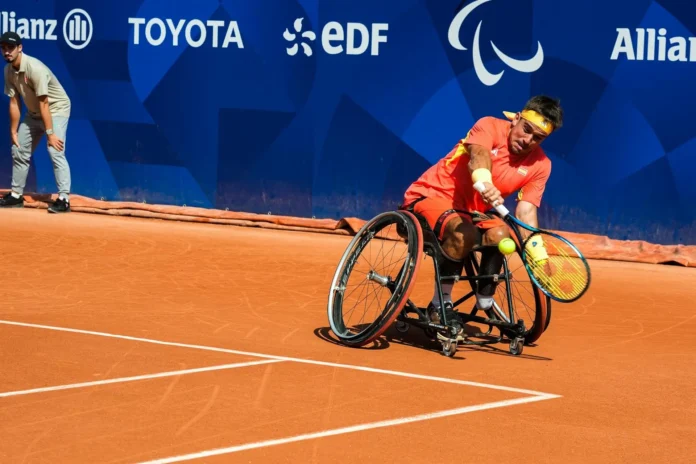 Tenis/US Open.- Martín de la Puente supera su estreno en el US Open y Dani Caverzaschi se despide