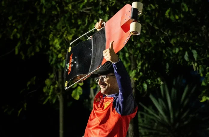 Varios.- El skater Mikel Echegaray suma su segunda plata y la cuarta medalla de España en los World Skate Games