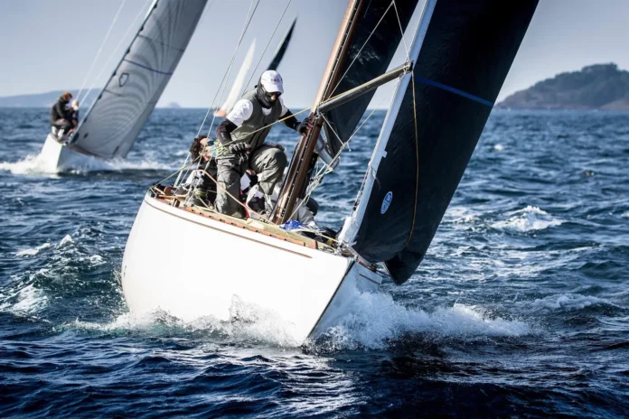 Vela.- 'Bribon' y 'One' conquistan el Trofeo Xacobeo en Sanxenxo